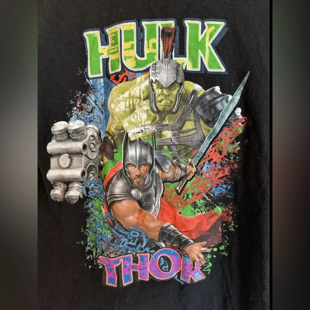 Thor Hulk Ragnarok Marvel Brand Mens Size Small Short Sleeved TeeShirt Black Top - Picture 2 of 4